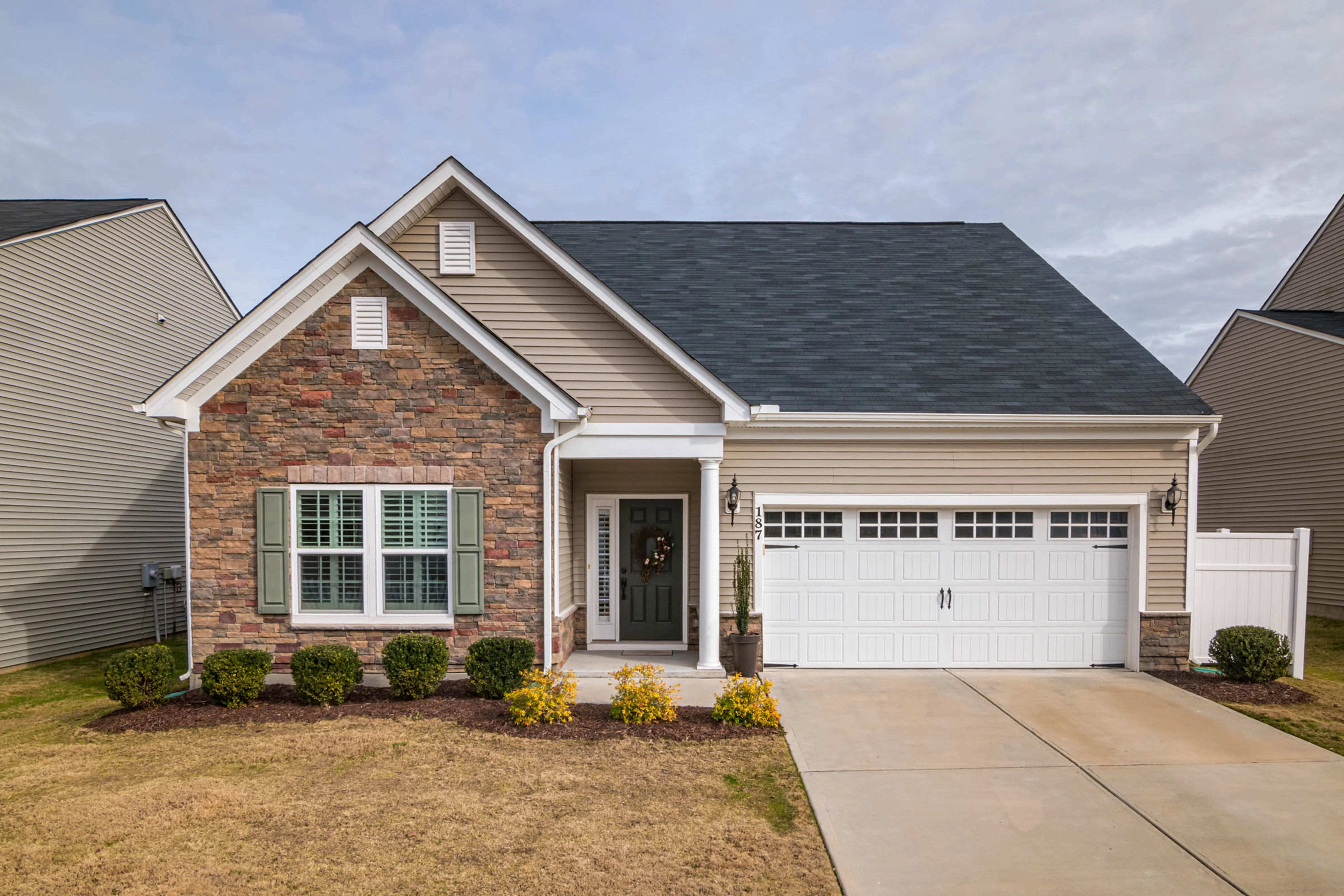Residential garage door in Arlington